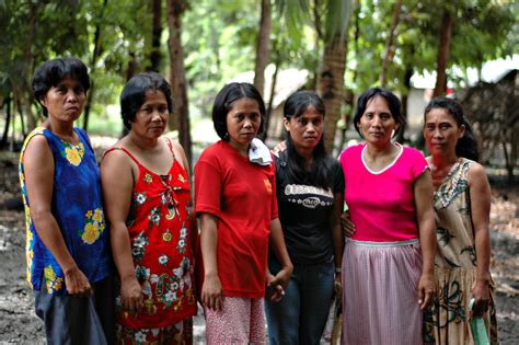 Women in the Philippines